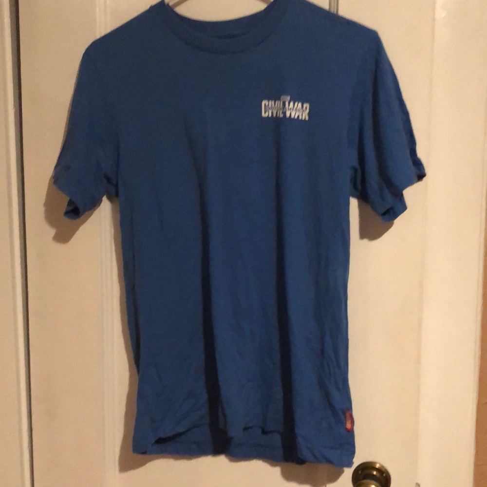Marvel civil war captain America tee